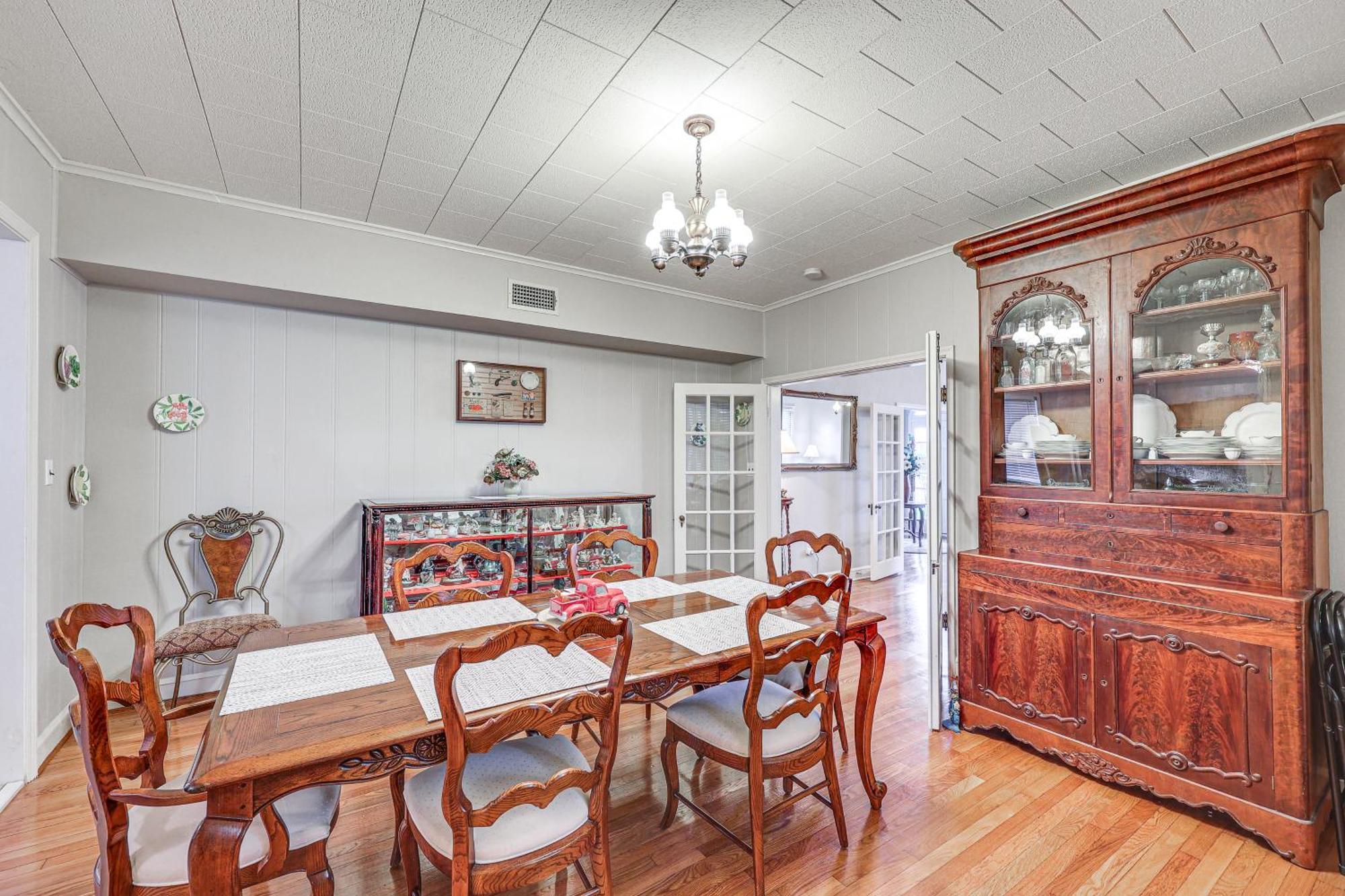 Delightful Retreat With Fireplace And Large Yard! Zewnętrze zdjęcie